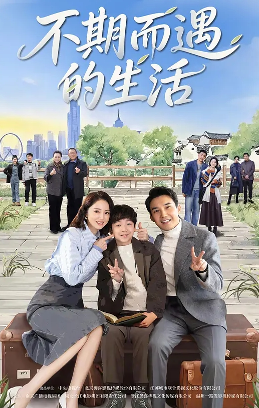 漂亮留学生美眉 在家撅着屁屁玩手游 被帅气洋男友扒了裤子就无套输出 射了一鲍鱼 - 国产007